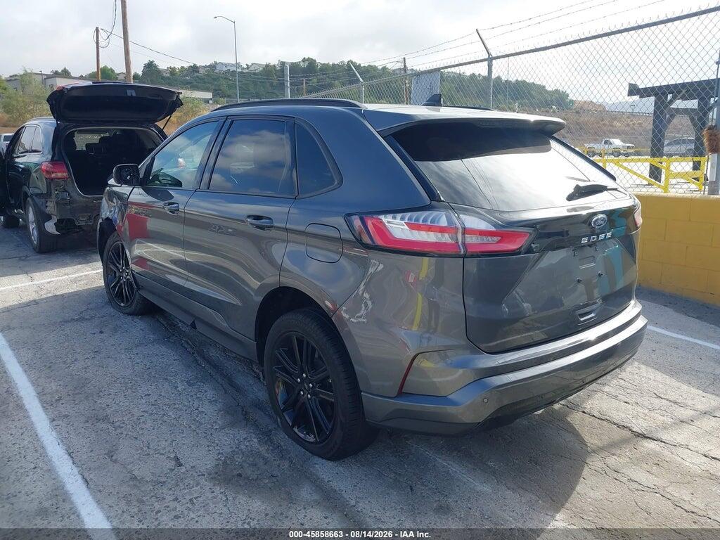 2FMPK4J93NBB15481 2022 FORD EDGE photo no. 3