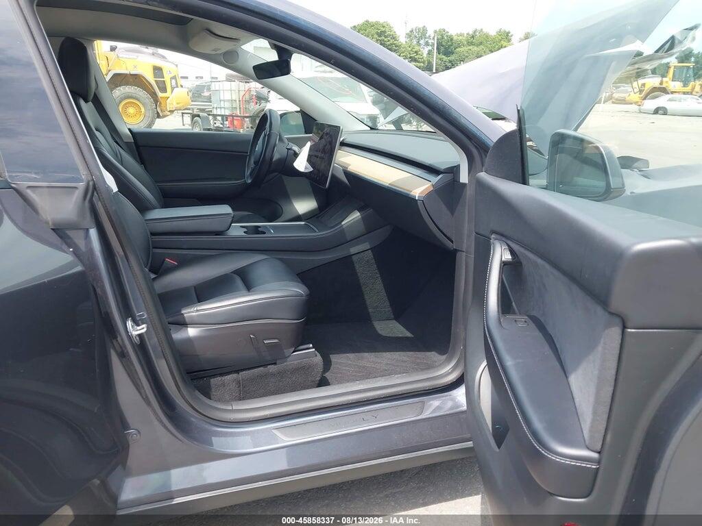 7SAYGDEE4NF370941 2022 TESLA MODEL Y photo no. 5