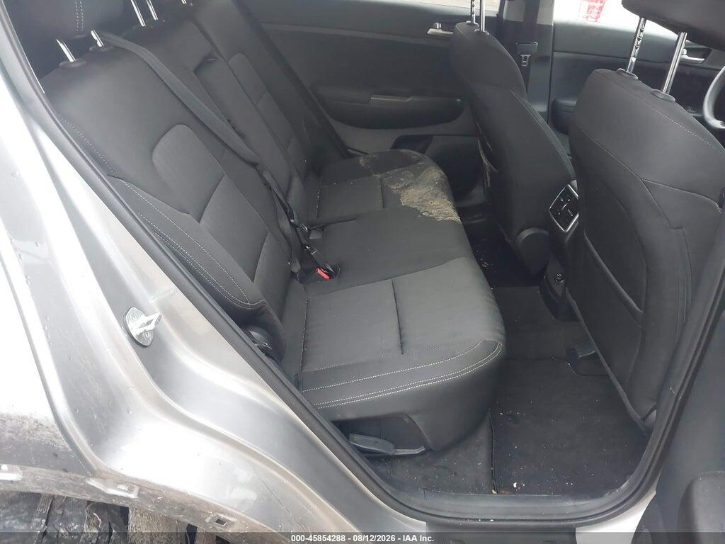 KNDPMCAC1N7000830 2022 KIA SPORTAGE photo no. 8