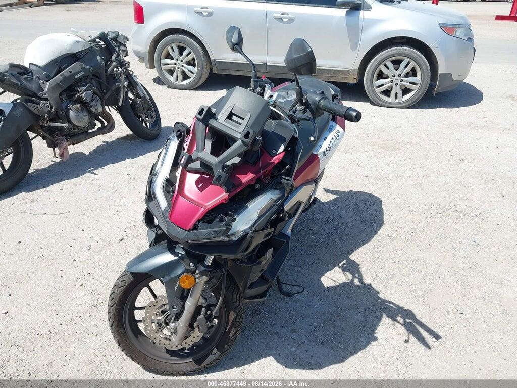 MLHKF5457R5000083 2024 HONDA ADV160 photo no. 2