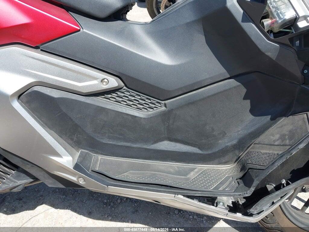 MLHKF5457R5000083 2024 HONDA ADV160 photo no. 8