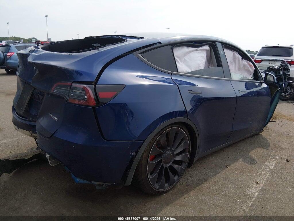 7SAYGDEF5RF047349 2024 TESLA MODEL Y photo no. 4
