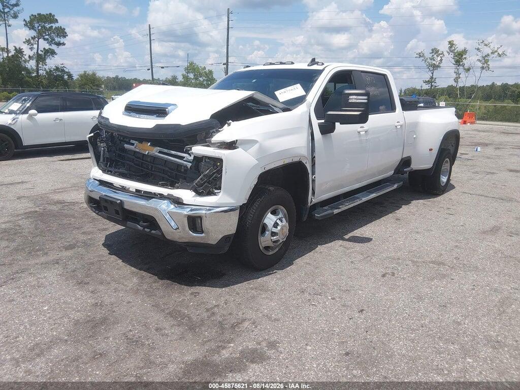 1GC4YTEY1RF114898 2024 CHEVROLET SILVERADO 3500HD photo no. 2