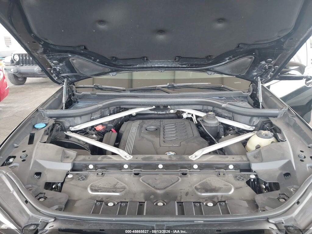 5UXCR4C03LLT19075 2020 BMW X5 photo no. 10