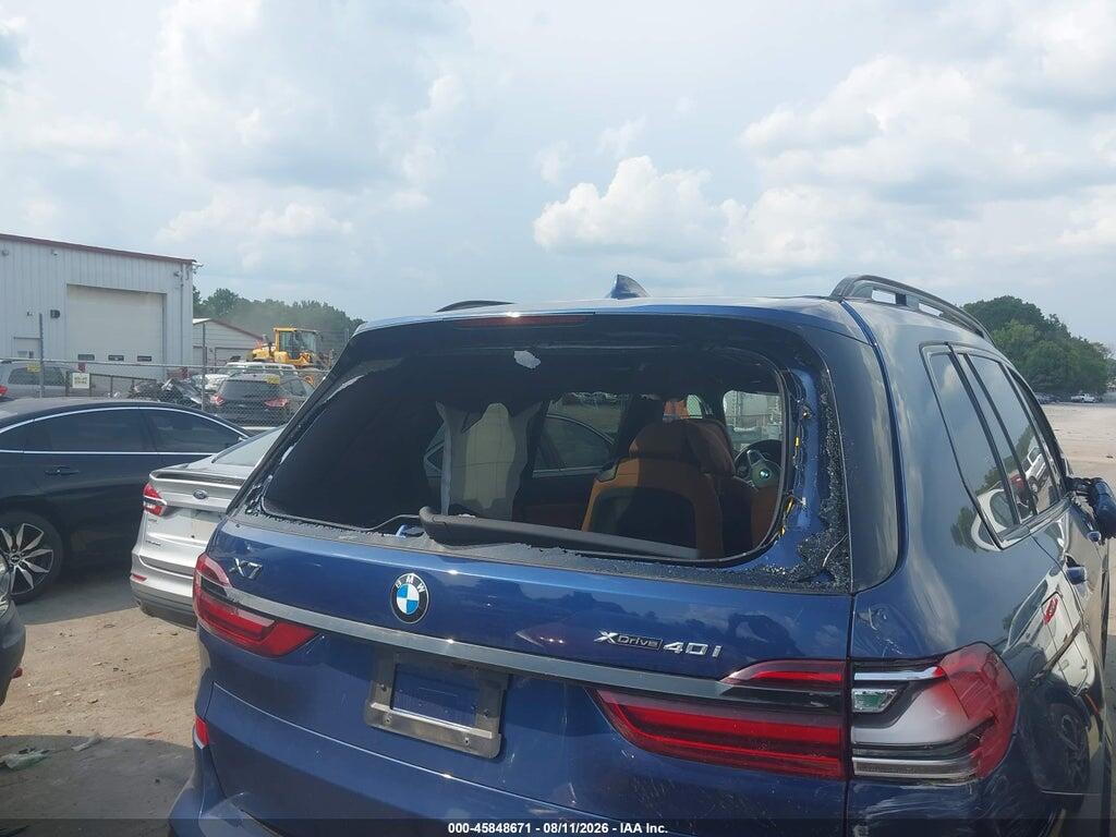 5UXCW2C04N9L65155 2022 BMW X7 photo no. 11