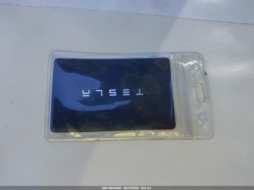 7SAYGDEE4NF575417 2022 TESLA MODEL Y photo no. 11