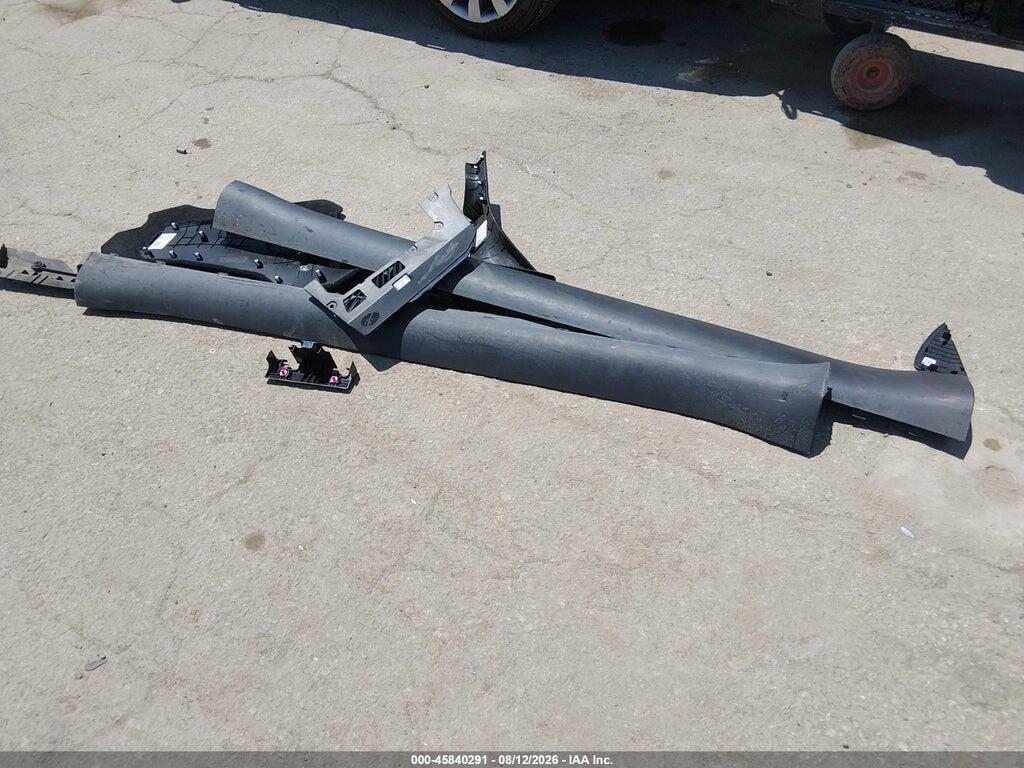7SAYGAEE9NF314881 2022 TESLA MODEL Y photo no. 11