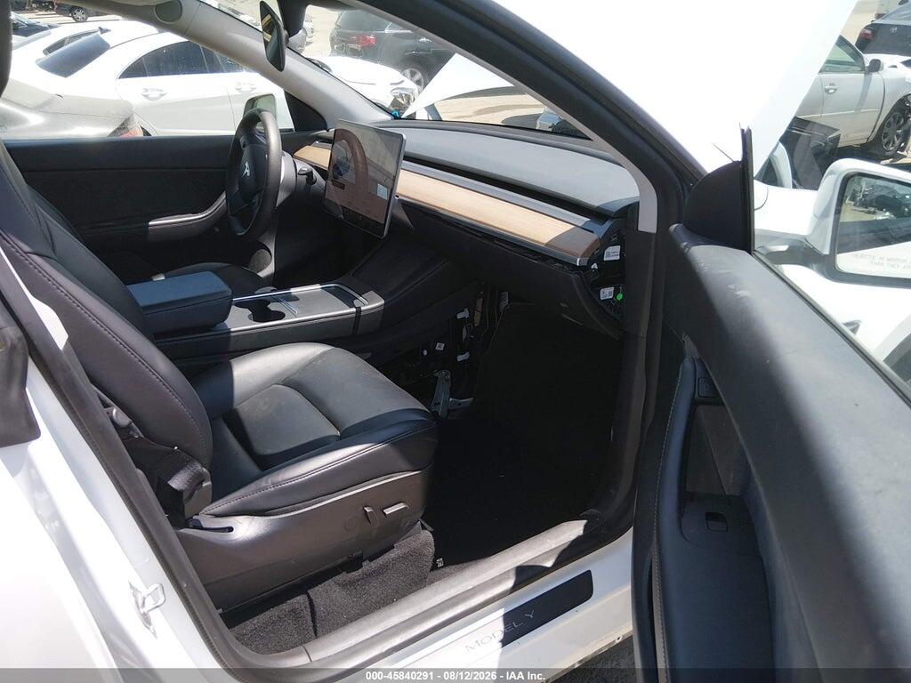 7SAYGAEE9NF314881 2022 TESLA MODEL Y photo no. 5