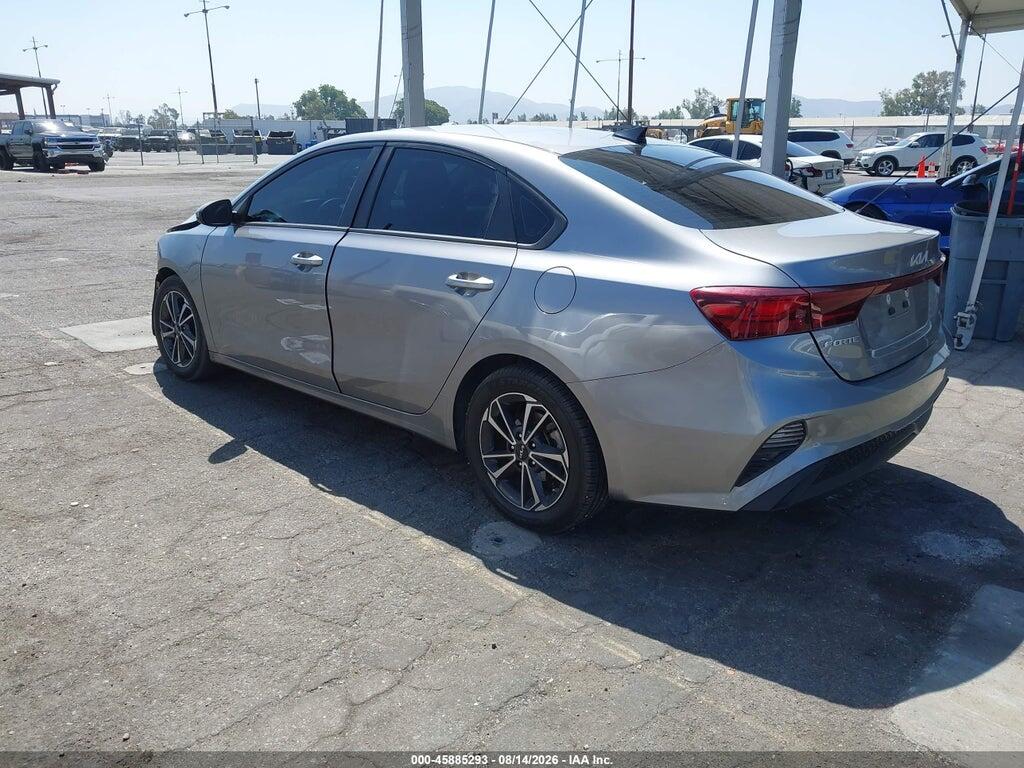 3KPF24AD8PE540212 2023 KIA FORTE photo no. 3