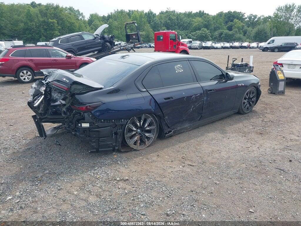 WBY83EH07RCP80987 2024 BMW I7 photo no. 4