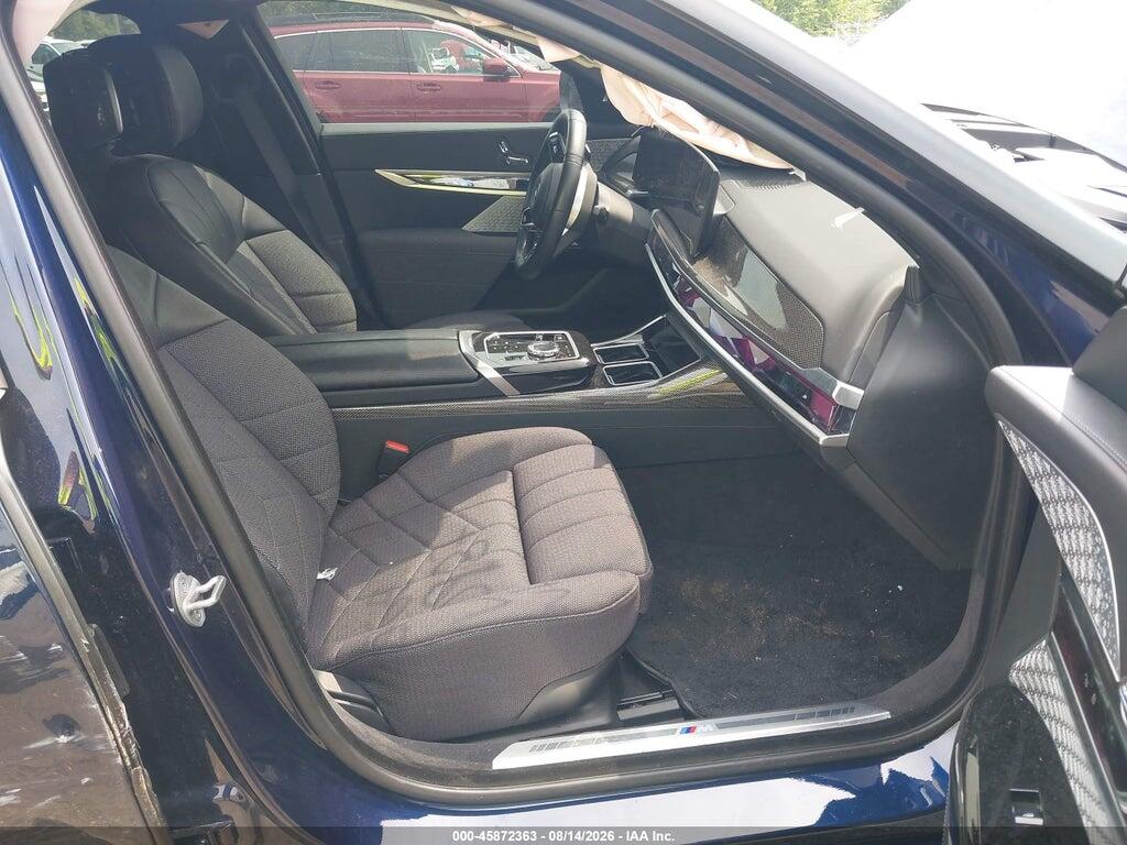 WBY83EH07RCP80987 2024 BMW I7 photo no. 5