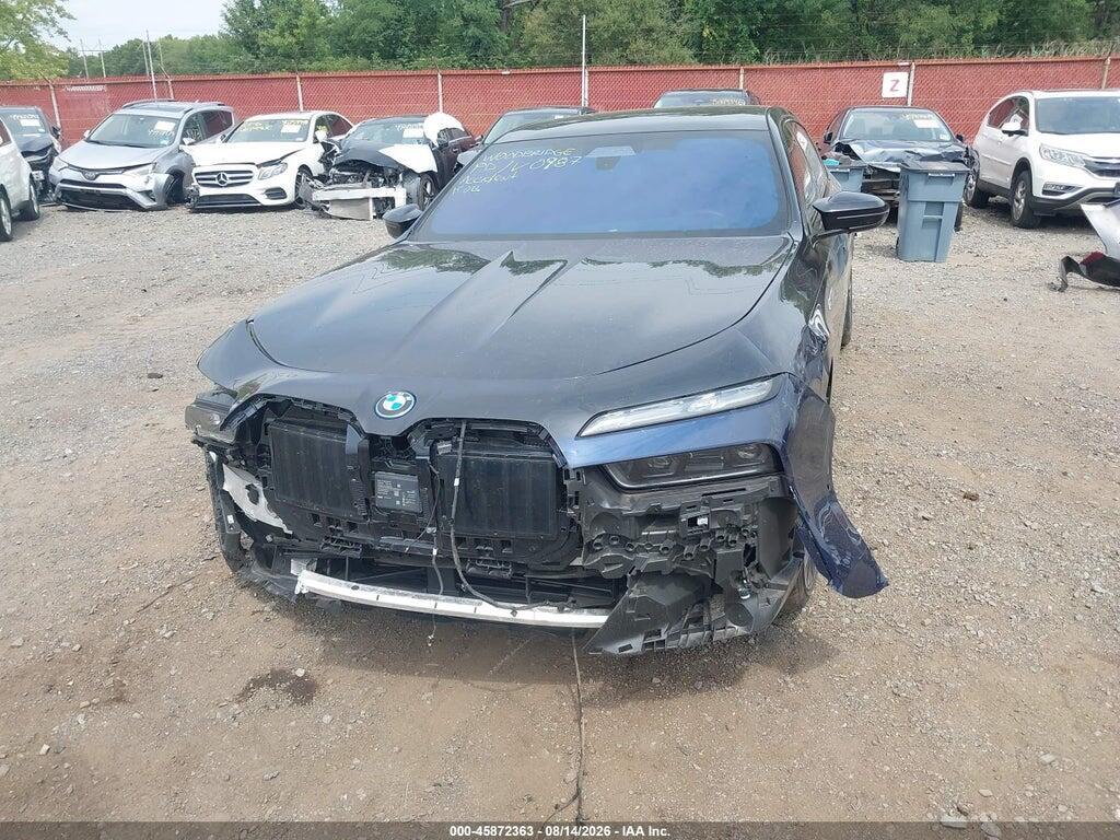 WBY83EH07RCP80987 2024 BMW I7 photo no. 6