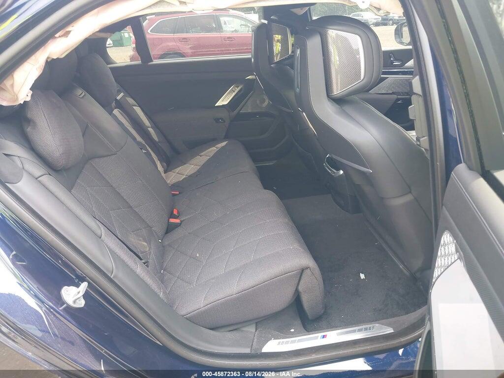 WBY83EH07RCP80987 2024 BMW I7 photo no. 8