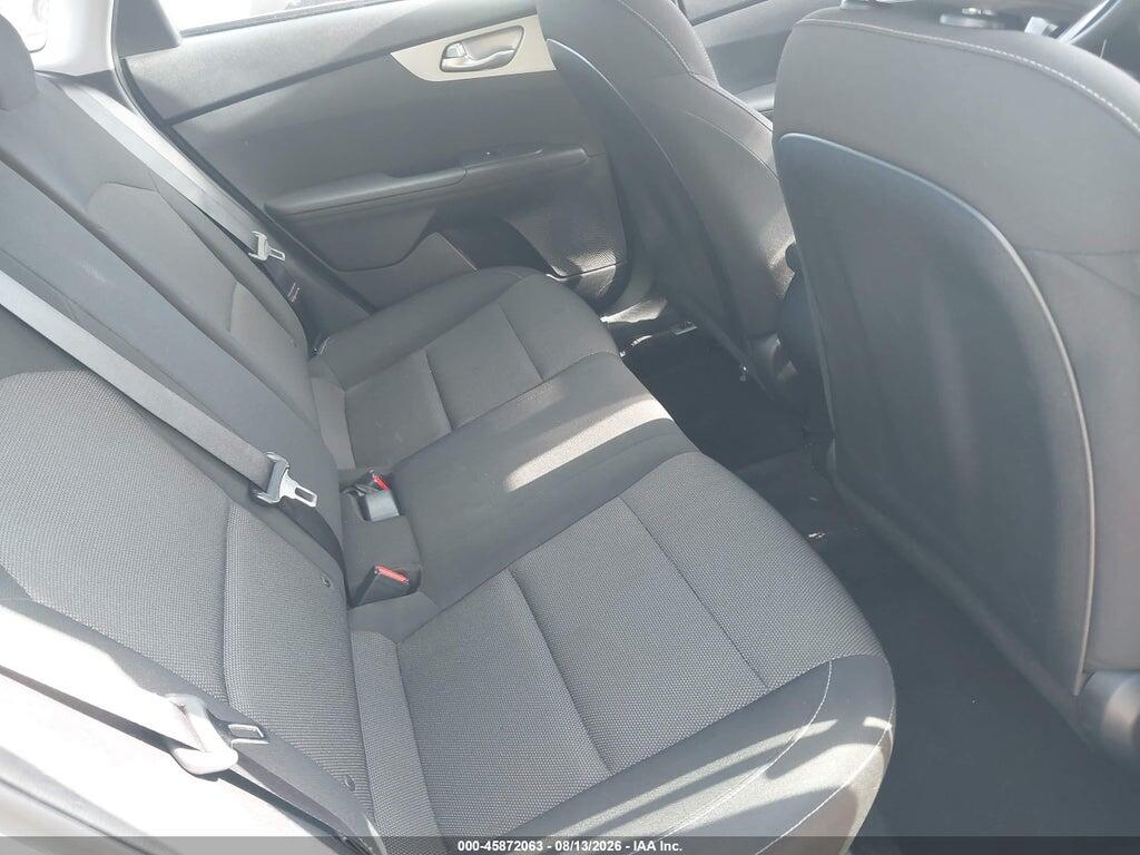 3KPF24AD2RE747536 2024 KIA FORTE photo no. 8