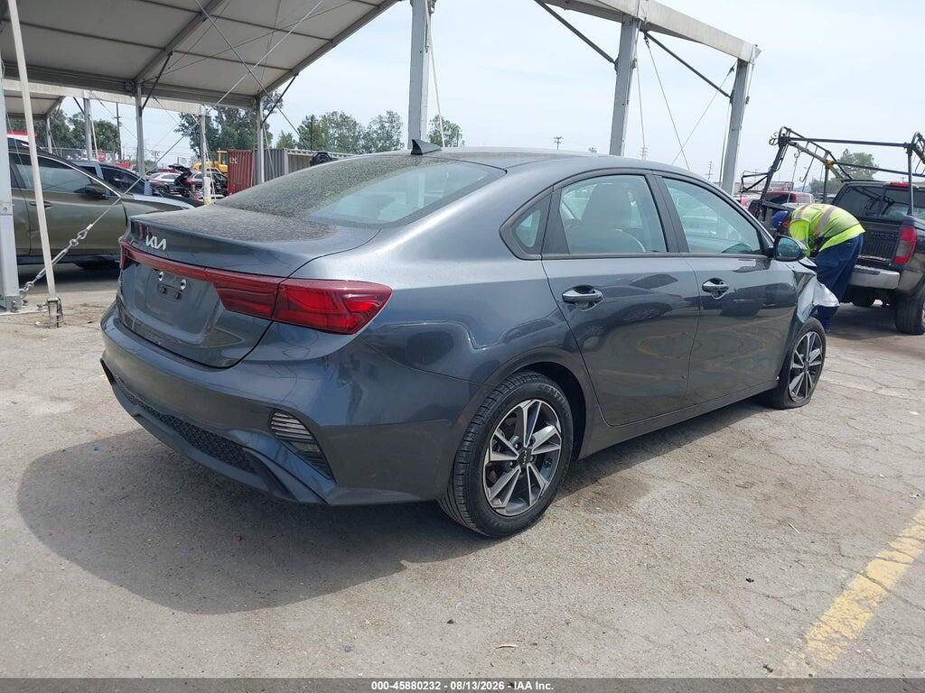 3KPF24AD1PE597366 2023 KIA FORTE photo no. 4