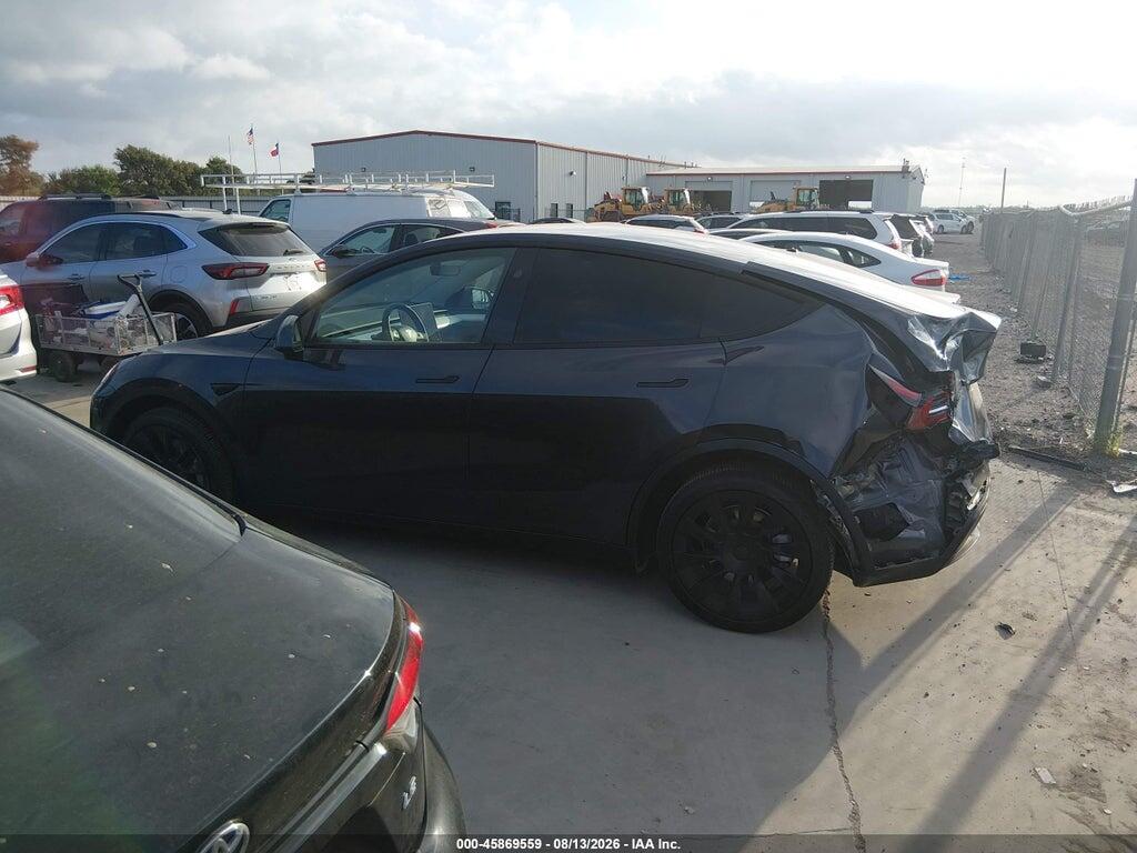 7SAYGDEE7RA307772 2024 TESLA MODEL Y photo no. 12