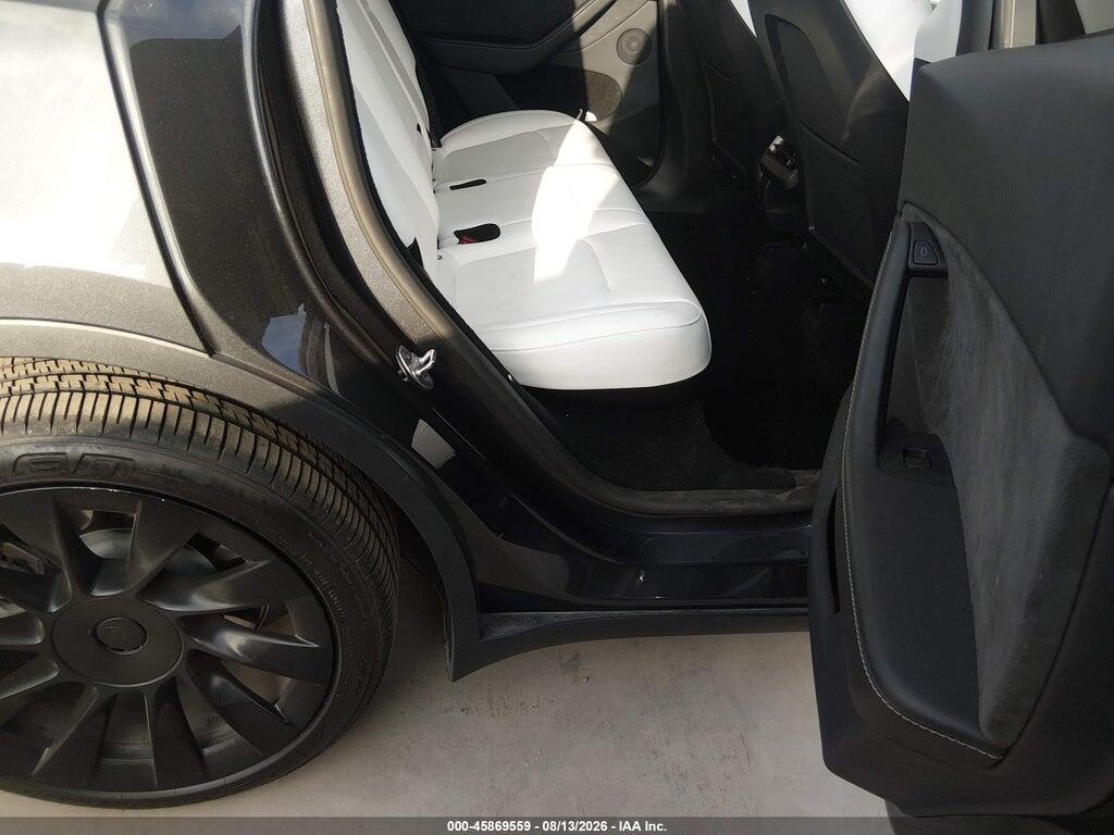 7SAYGDEE7RA307772 2024 TESLA MODEL Y photo no. 8