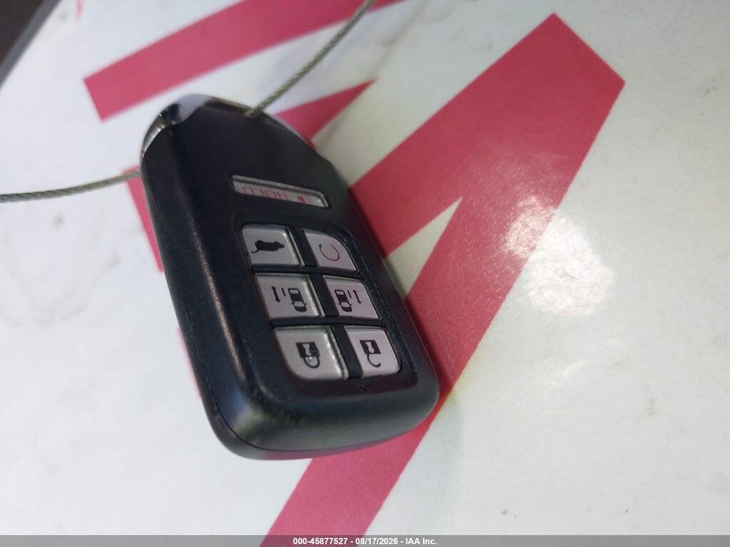 5FNRL6H60PB019007 2023 HONDA ODYSSEY photo no. 11