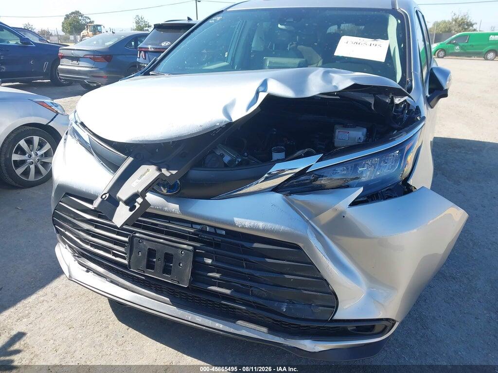 5TDBRKEC5RS217924 2024 TOYOTA SIENNA photo no. 12