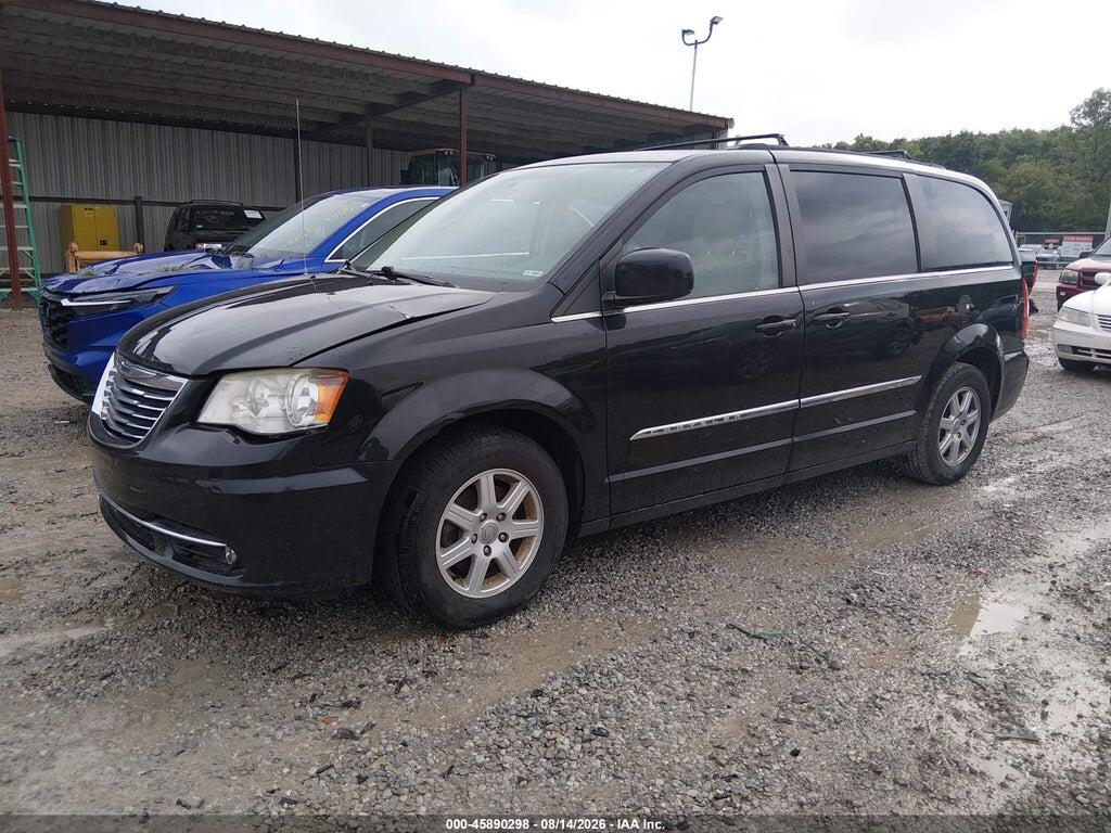 2C4RC1BG2DR519335 2013 CHRYSLER TOWN & COUNTRY photo no. 2