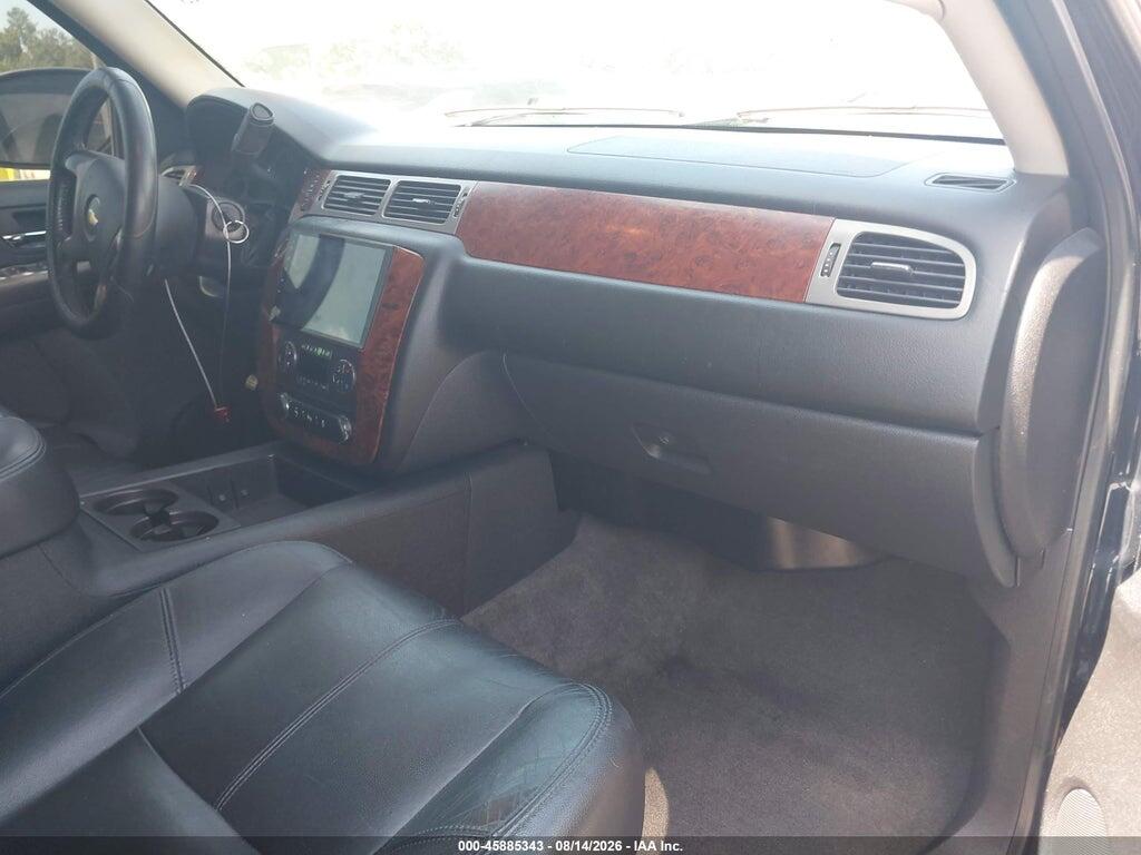 1GNSKJE79DR337080 2013 CHEVROLET SUBURBAN 1500 photo no. 5