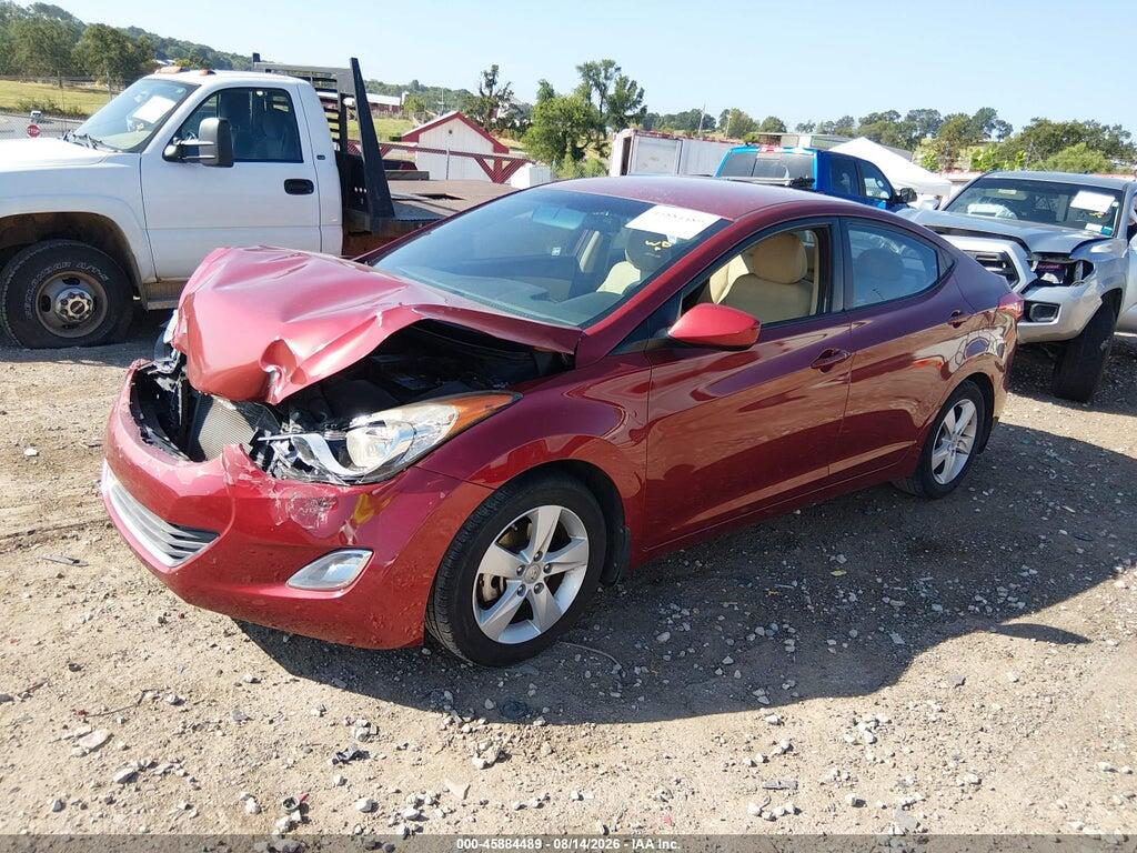 5NPDH4AEXDH404198 2013 HYUNDAI ELANTRA photo no. 2