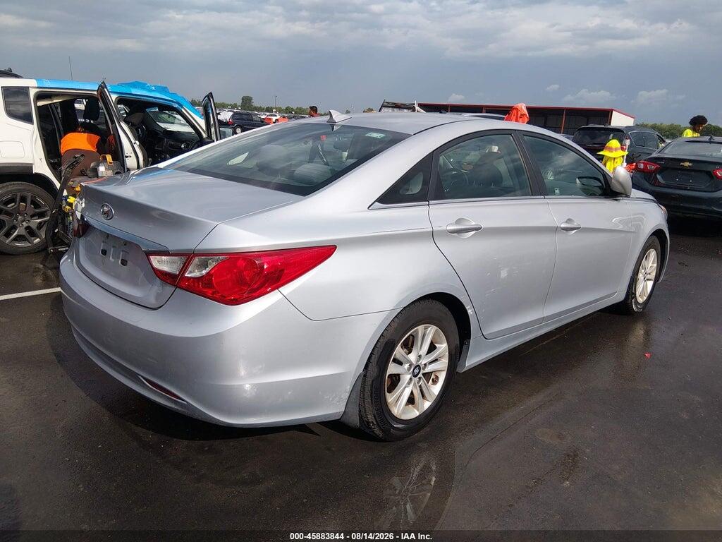 5NPEB4AC7DH787277 2013 HYUNDAI SONATA photo no. 4