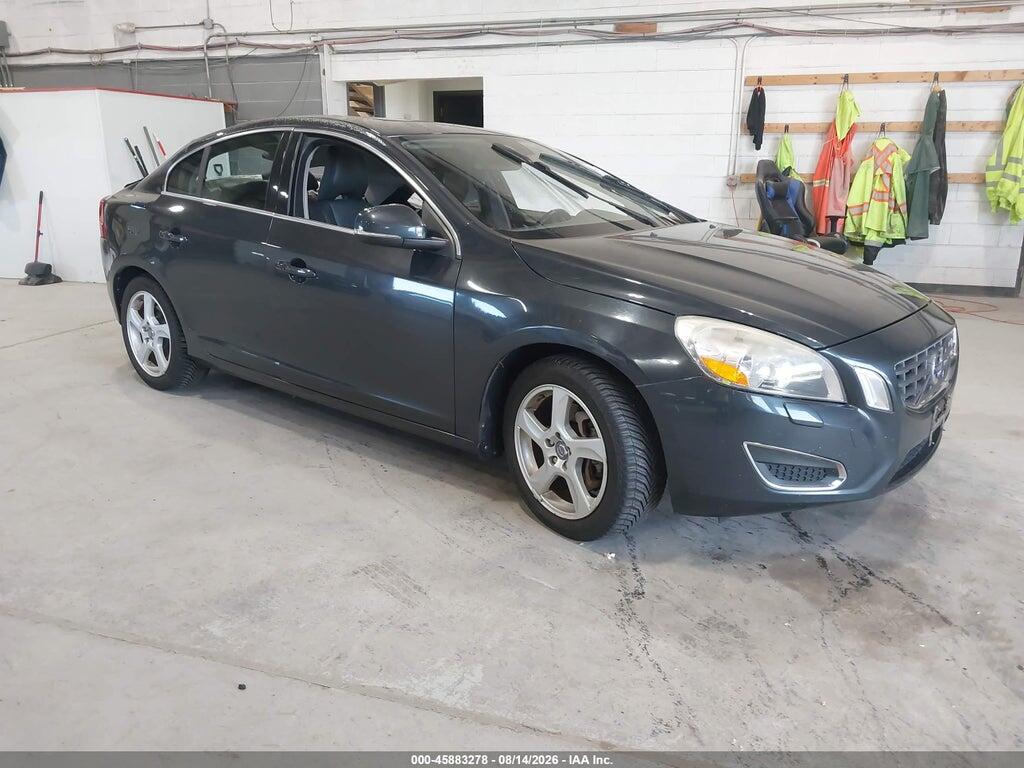 YV1612FH5D2230587 2013 VOLVO S60 photo no. 1