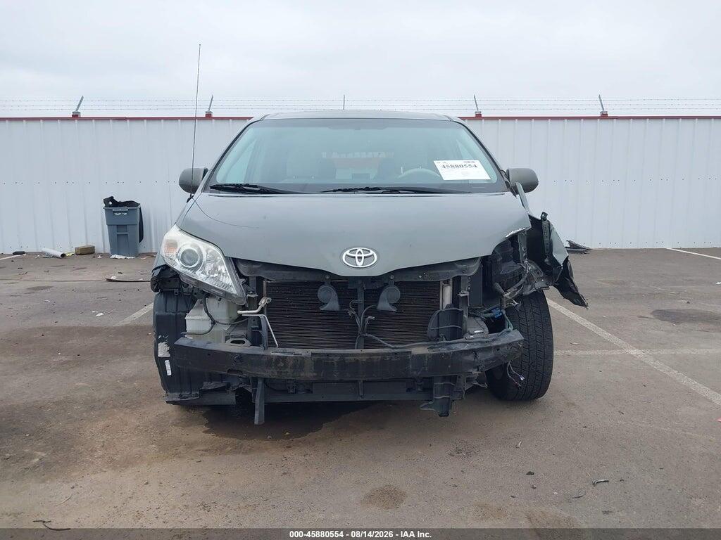 5TDKK3DC3DS379295 2013 TOYOTA SIENNA photo no. 12