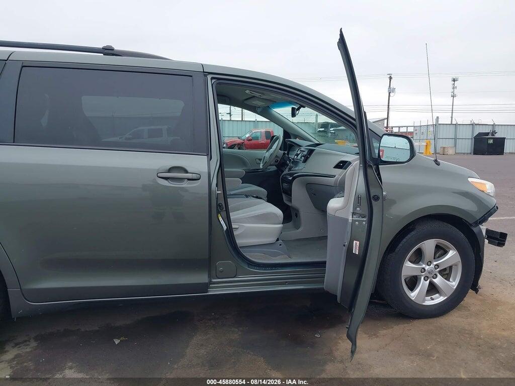 5TDKK3DC3DS379295 2013 TOYOTA SIENNA photo no. 5