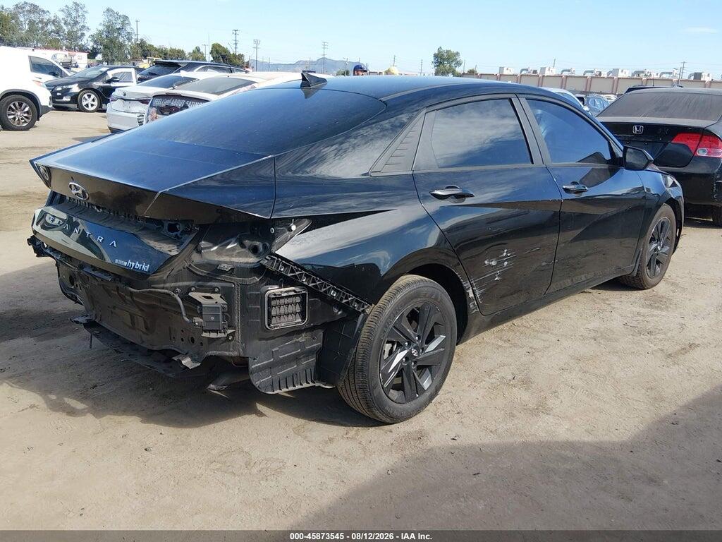 KMHLM4AJXPU078154 2023 HYUNDAI ELANTRA HYBRID photo no. 4