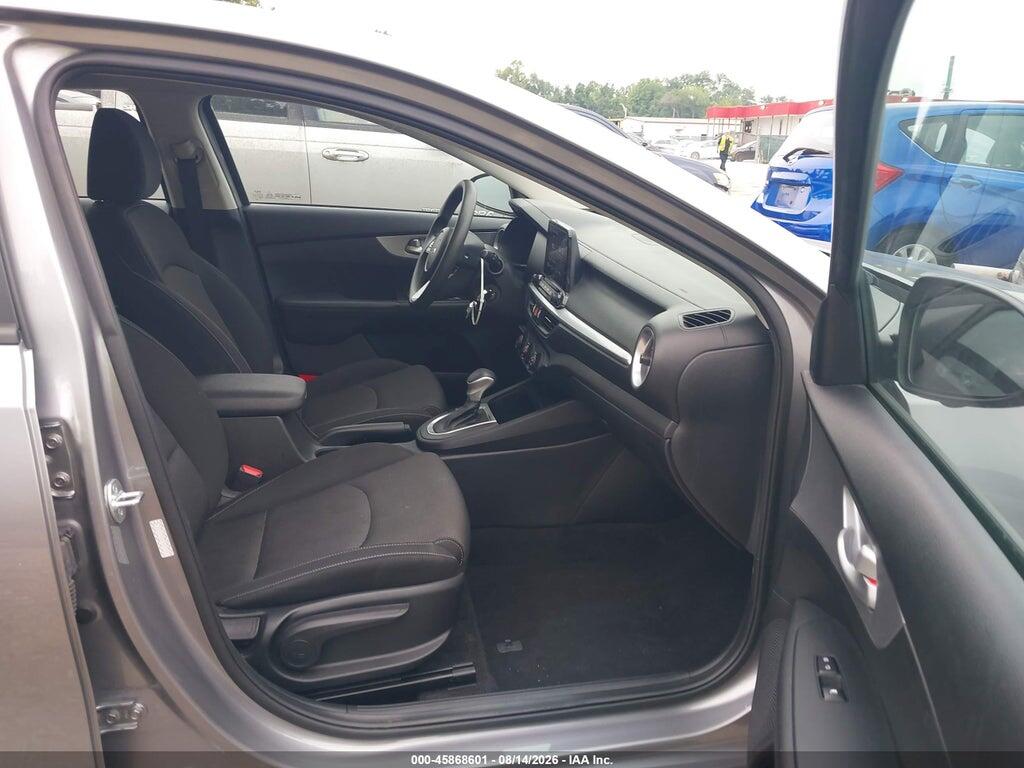 3KPF24AD2PE627426 2023 KIA FORTE photo no. 5