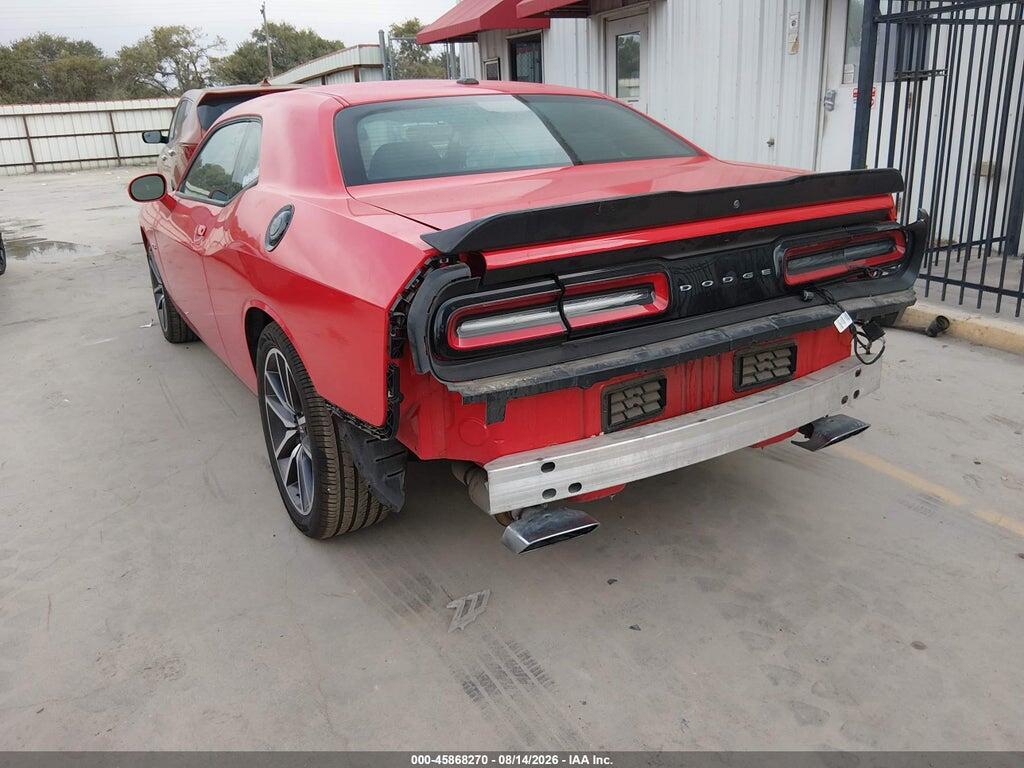 2C3CDZBT2PH587096 2023 DODGE CHALLENGER photo no. 3