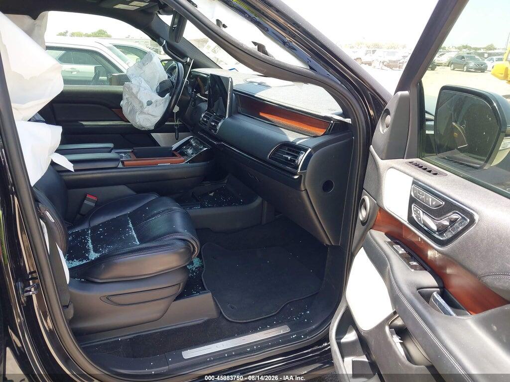 5LMJJ2KT4MEL01361 2021 LINCOLN NAVIGATOR photo no. 5