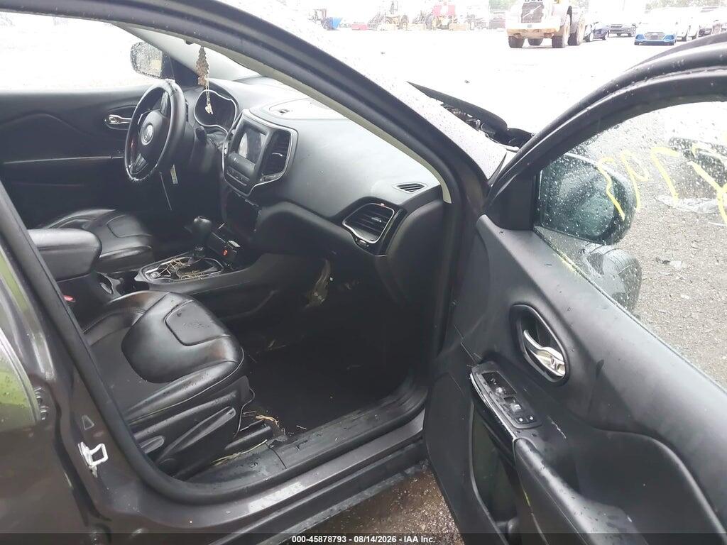 1C4PJLLB7MD143858 2021 JEEP CHEROKEE photo no. 5