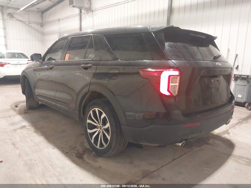 1FMSK8KH3NGB70903 2022 FORD EXPLORER photo no. 3