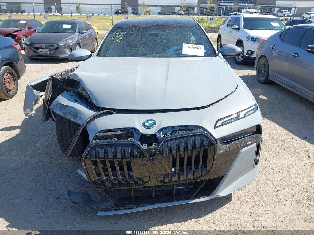 WBY53EJ04RCR21091 2024 BMW I7 photo no. 12