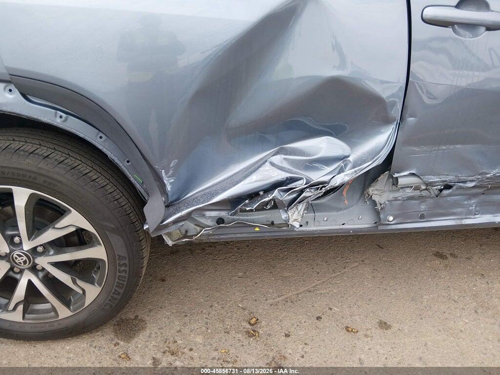 7MUDAABG1RV108450 2024 TOYOTA COROLLA CROSS photo no. 6