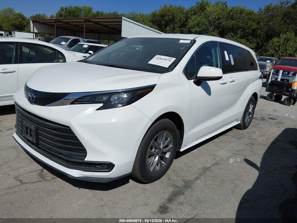 5TDKRKECXRS201864 2024 TOYOTA SIENNA photo no. 2