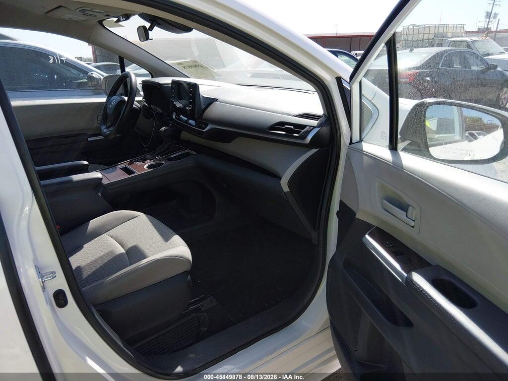 5TDKRKECXRS201864 2024 TOYOTA SIENNA photo no. 5