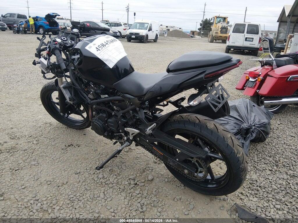 ML5EXGG13RDA12784 2024 KAWASAKI EX500 photo no. 3
