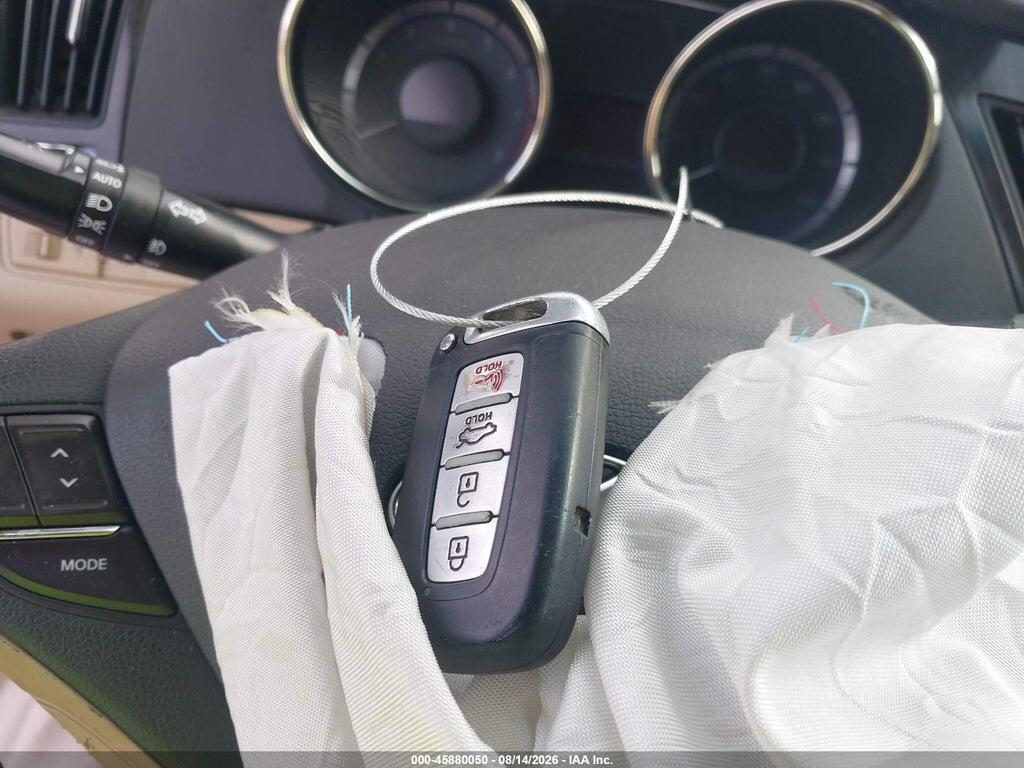 5NPEC4AC1DH527700 2013 HYUNDAI SONATA photo no. 11