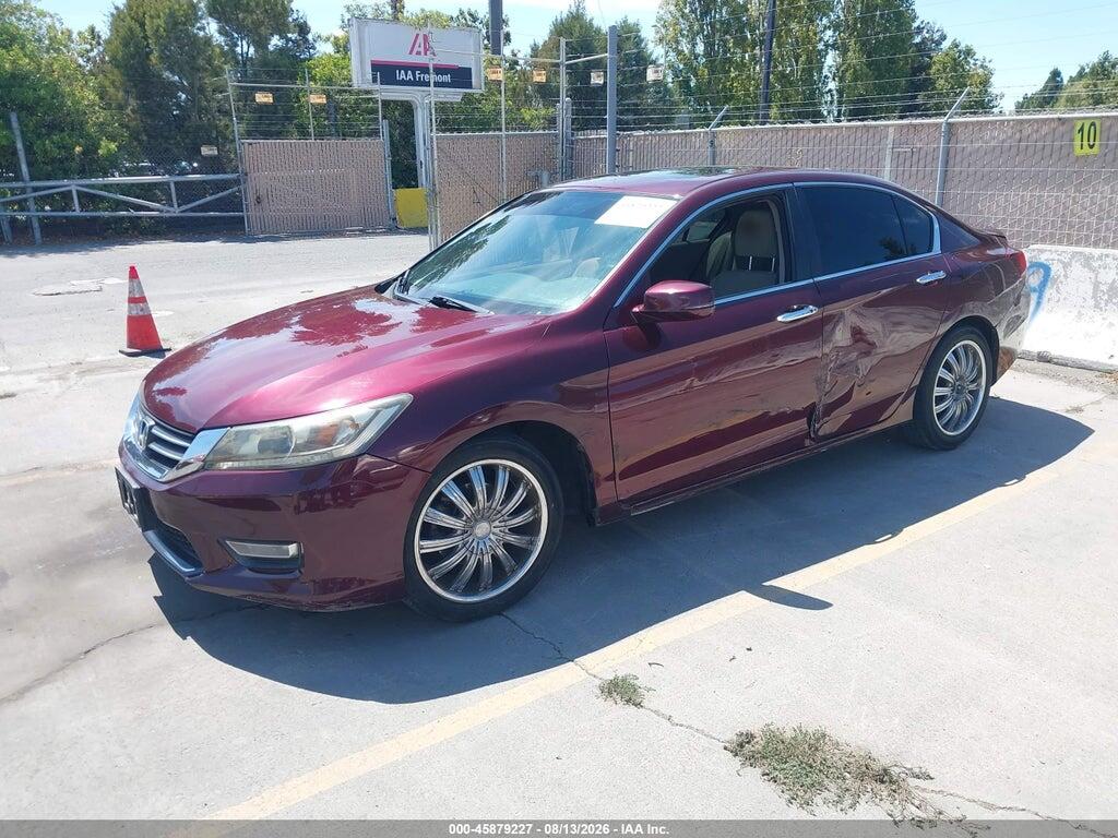 1HGCR2F7XDA072537 2013 HONDA ACCORD photo no. 2