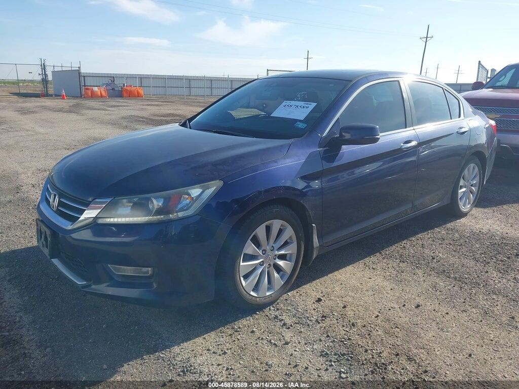 1HGCR2F85DA207464 2013 HONDA ACCORD photo no. 2