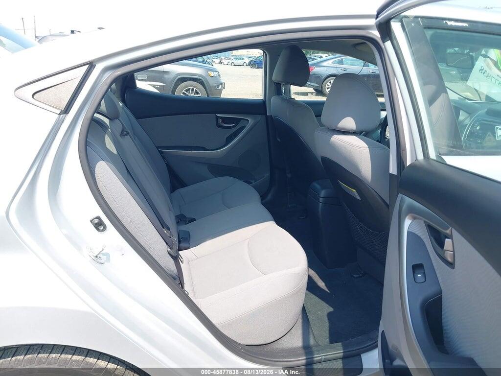 KMHDH4AE9DU985999 2013 HYUNDAI ELANTRA photo no. 8