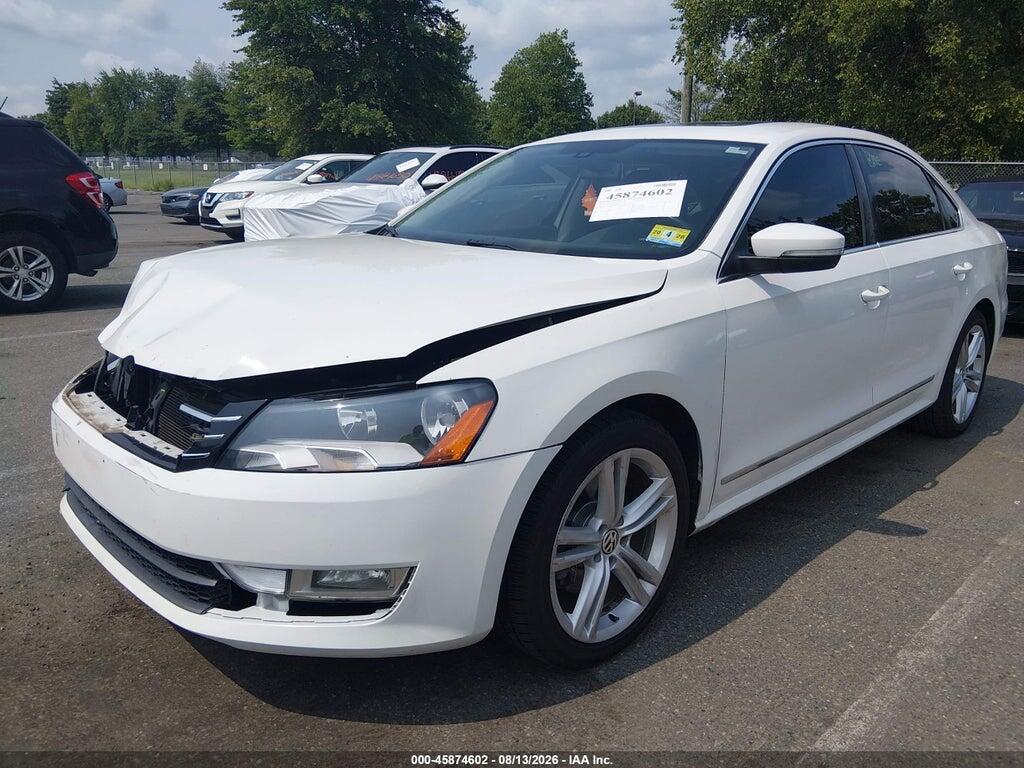 1VWCM7A36DC014621 2013 VOLKSWAGEN PASSAT photo no. 2