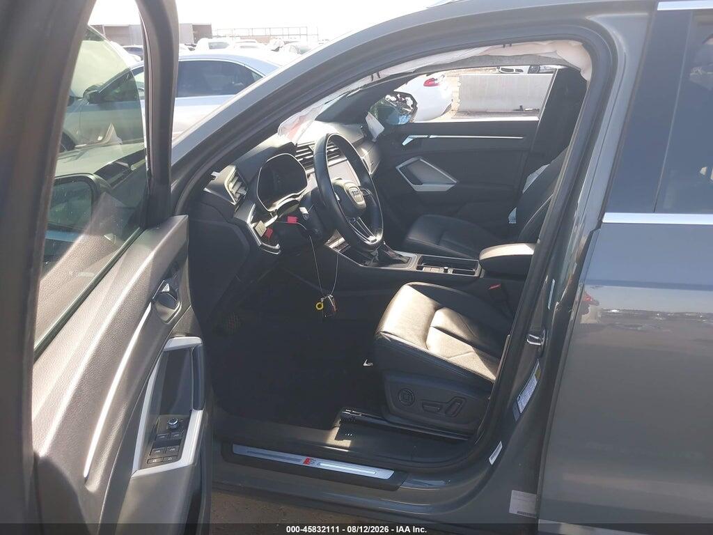 WA1EECF38L1123404 2020 AUDI Q3 photo no. 5