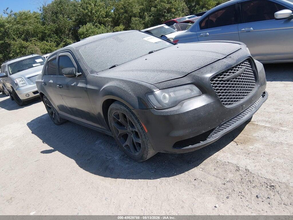 2C3CCAAG4LH202947 2020 CHRYSLER 300 photo no. 1
