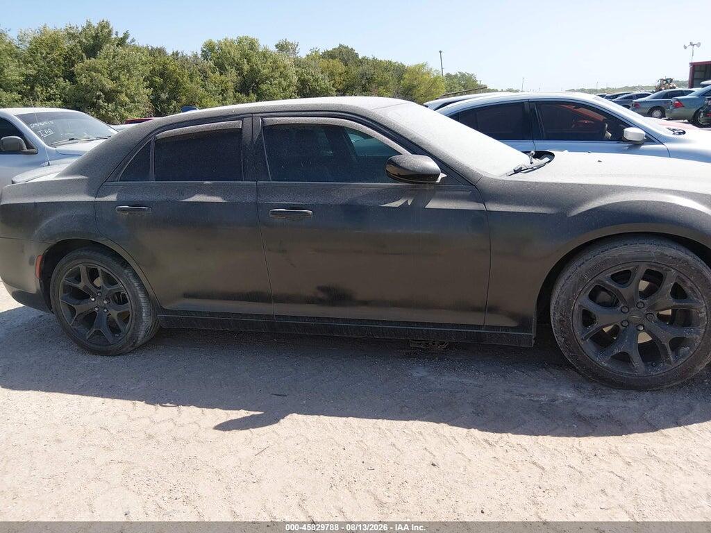 2C3CCAAG4LH202947 2020 CHRYSLER 300 photo no. 12