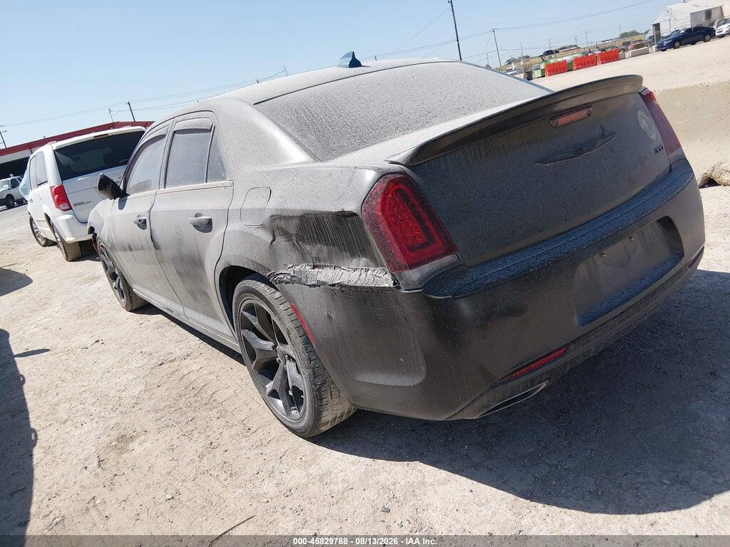2C3CCAAG4LH202947 2020 CHRYSLER 300 photo no. 3